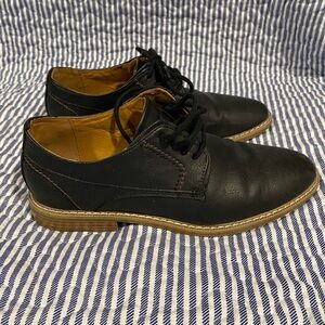 Sonoma. Boys Dress Shoes. Size 5Y MED. Black lace up.